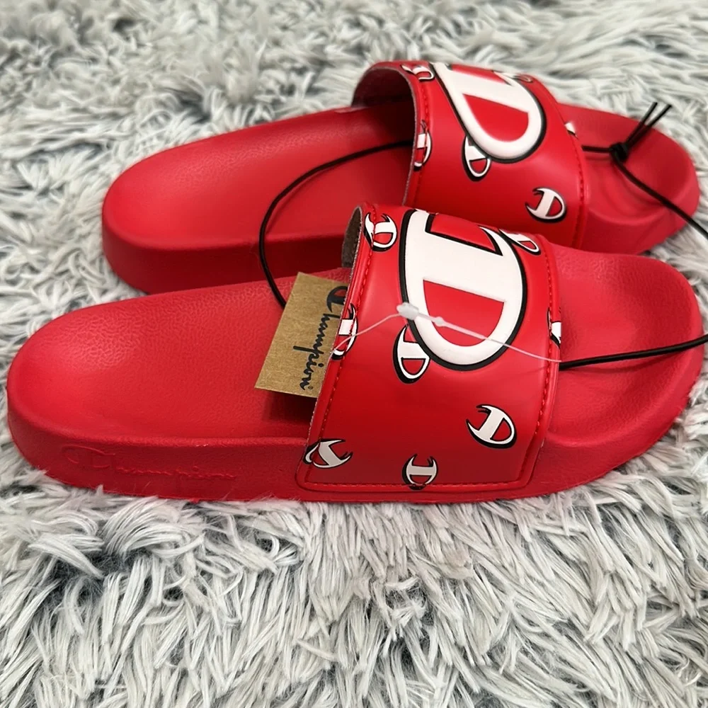 ✨Host Pick✨ Champion Slides NWT